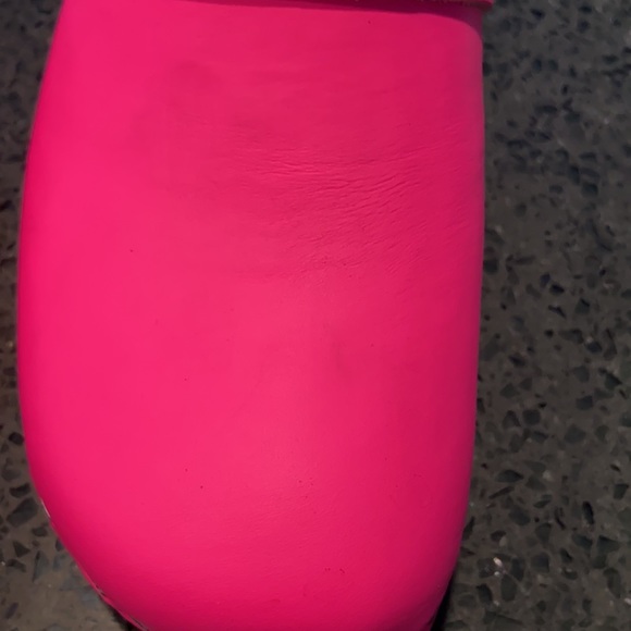 NWob sold out Swedish Hasbeens clog fluorescent pink 39 - Picture 2 of 7